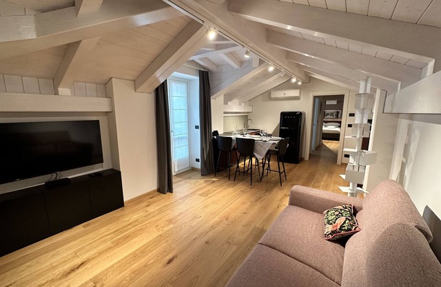 Mansard Apartment D - Affitti Brevi Italia