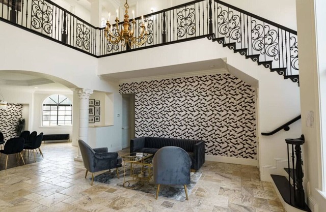 Mansion 7k SF Cinema/GameRoom/Pool
