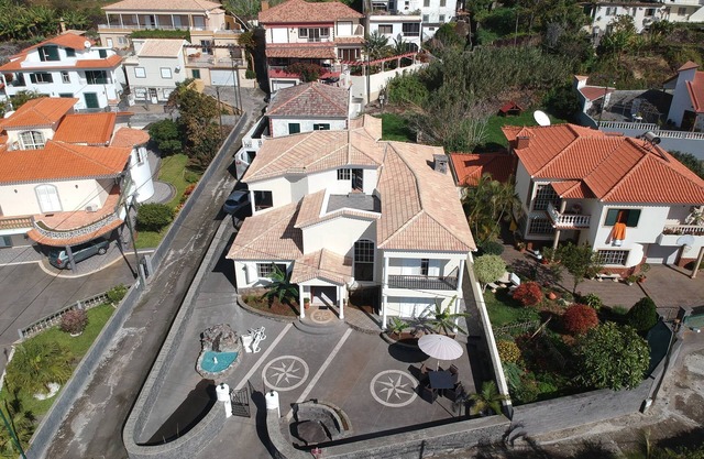 Mansion Almond - Mar, sol y un refugio encantador!