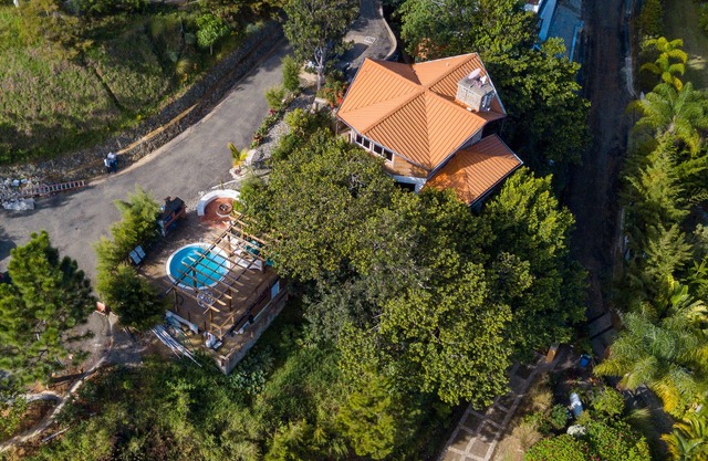 Mansion Dubai-Mountain-Jacuzzi-4BR-Jamaca De Dios