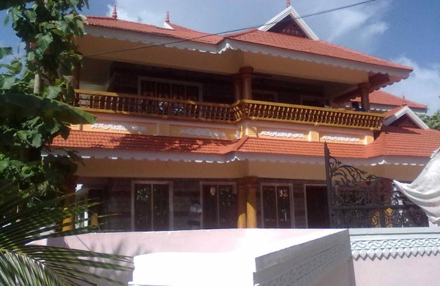 Mansion House for Rent in Changanassery, Kottayam, Kerala, India