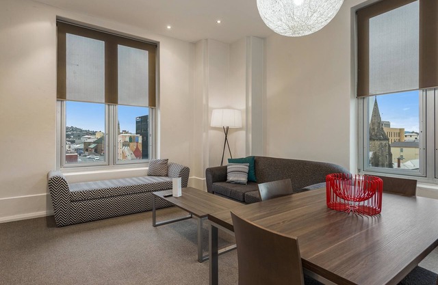 Mantra One Sandy Bay Road