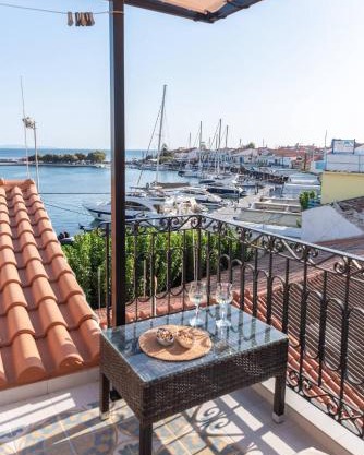 Manus Dei Exclusive Suites