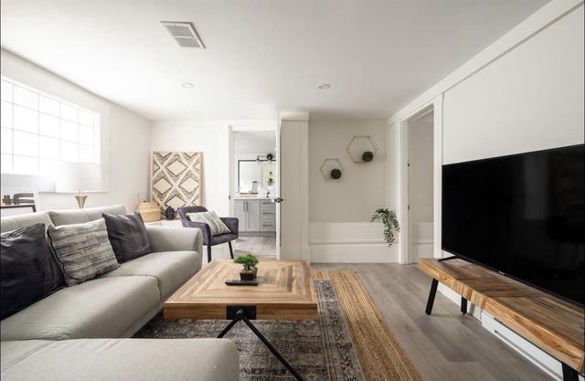 Maple beach house Garden suite