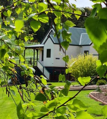 Maple Ridge Cottages
