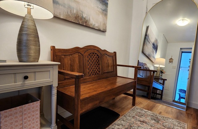 Maple Villa Guest Suite - affordable luxury in a serene but convenient location.