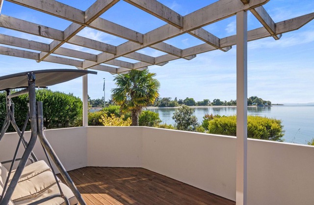 MAPUA MAGIC – MAPUA HOLIDAY HOME, with a garden in Mapua