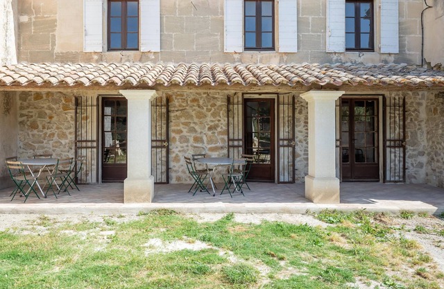 Maquis - Maison avec jardin proche Avignon