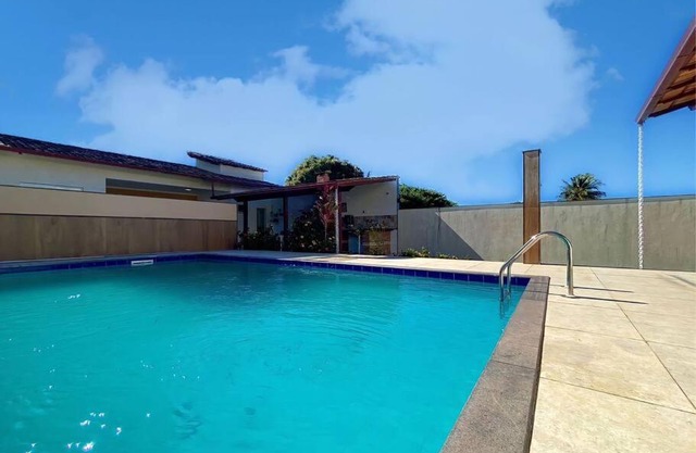 Mar, Piscina, Diversão: Sua Casa de Praia - Meaipe