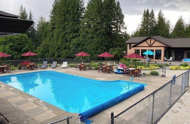 Mara Spring Lodges - Towhee Mountain Lodge 2