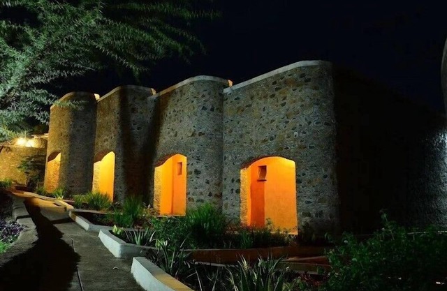 Mara Sun Lodge