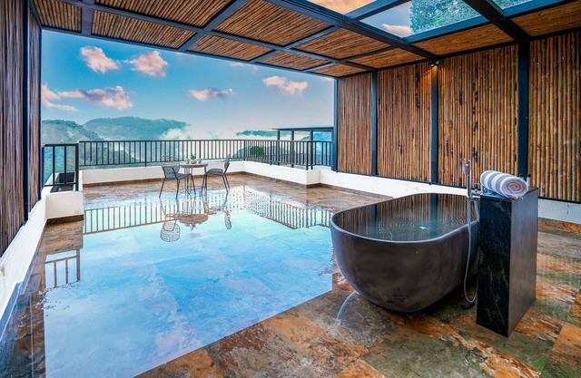 Maram Resort Mamalakandam