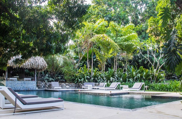 MarAmar Bungalows