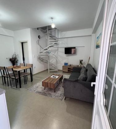 Maravel house