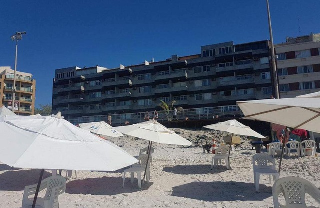 Maravilhoso apartamento de 2 quartos com vista mar