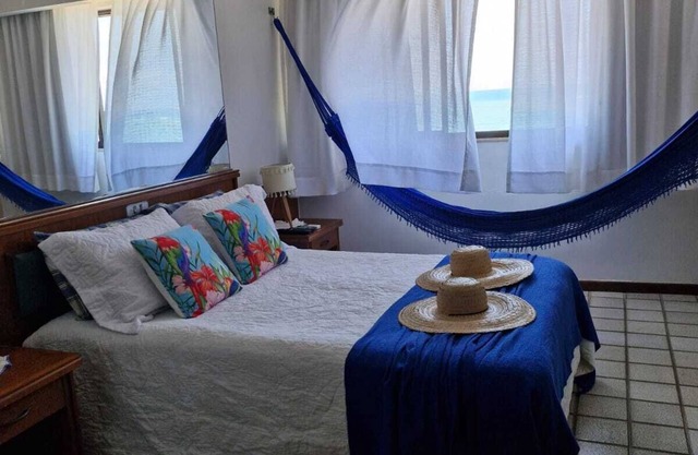 Maravista apartment facing the sea with whirlpool and swimming pool...