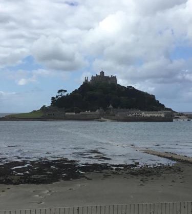 Marazion Courtyard Flat