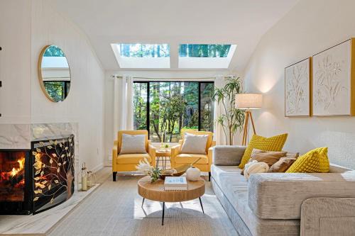 #Marbella Lane - Cozy Luxury Townhome near Microsoft