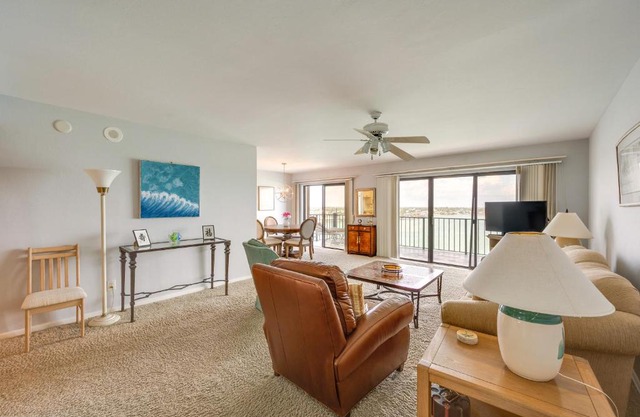 Marco Island Condo with Ocean Views and Resort Perks!
