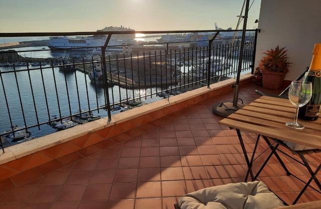 MARE FUORI APARTMENT