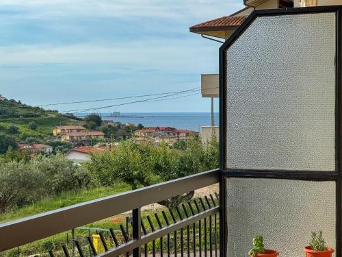 Mare, Monti e Limoni
