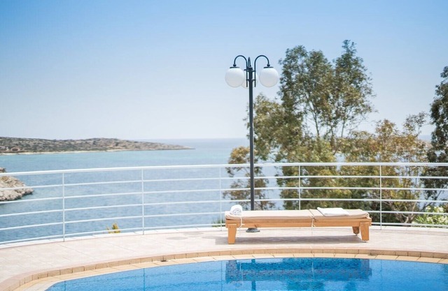 Mare Nostrum, Villa Afrodite 2, Seafront!