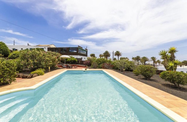 Maretas - Apartamento rural con piscina