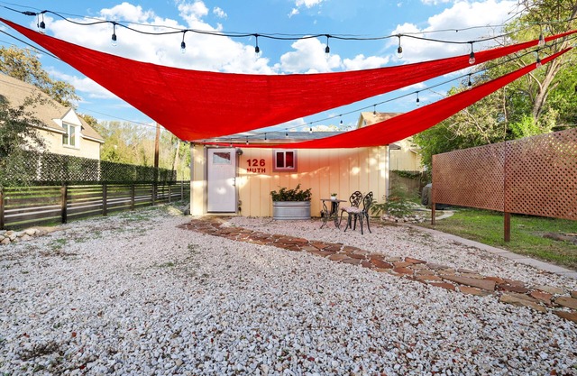 Marfa - A Birdy Vacation Rental