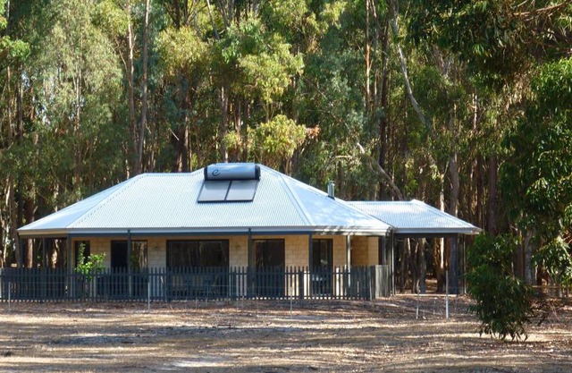 Margaret River Hideaway & Farmstay