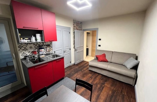 Margot's House - Red