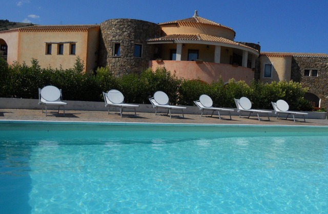 Maria Caderina Green Village