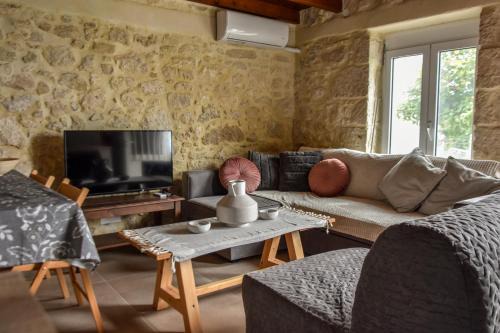 Maria's cottage house