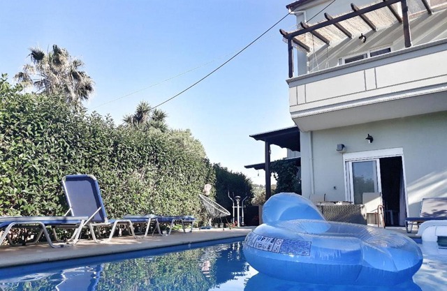 Marianna Apartments