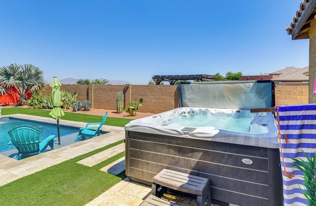 Maricopa Home w/ Private Pool + Hot Tub!