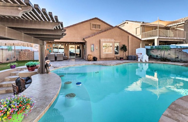 Maricopa Home with Swim-Up Bar, Heated Pool and Slide