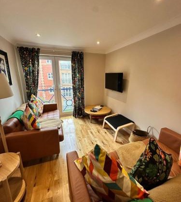 Marina Flat, Swansea - Perfect Location