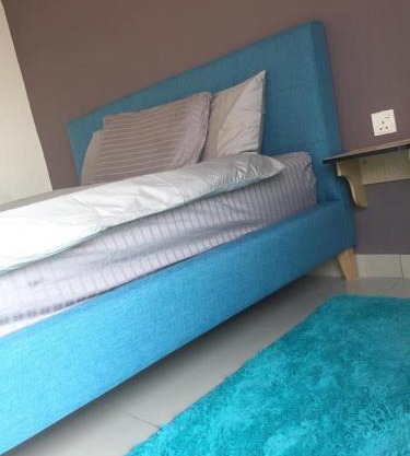 Marina Heights Service Apartment
