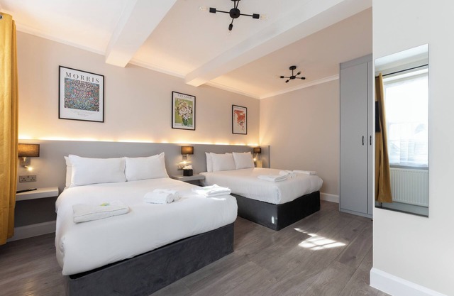 MARINA HOTEL LONDON