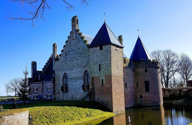Marina house (Países Bajos en el IJsselmeer)