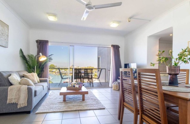 Marina Magic | 2 Bed, 2 Bath apt | Stunning Views