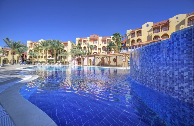 Marina Plaza Hotel, Tala Bay