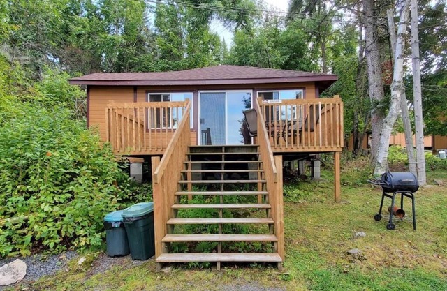 Marina View 2 Bedroom Balsam Cabin
