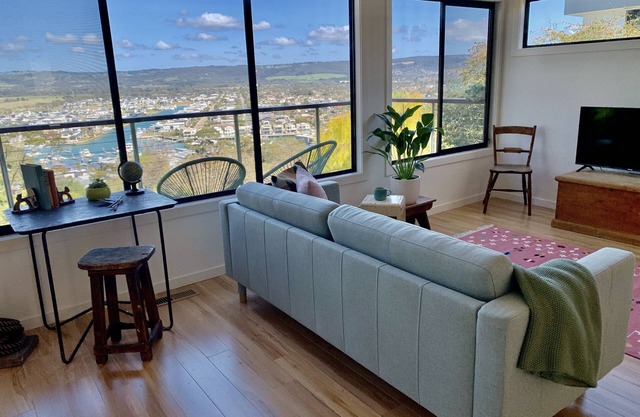 Marina Vista