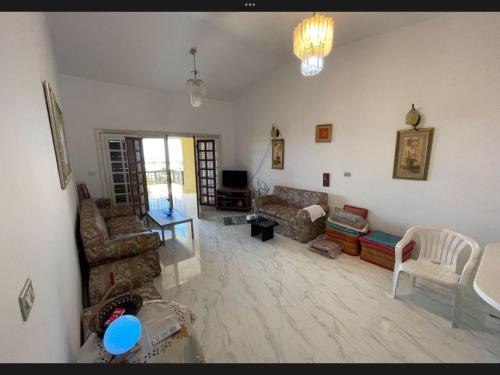 Marina5,North coast, Unique chalet 2 beautiful comfy homes Family only