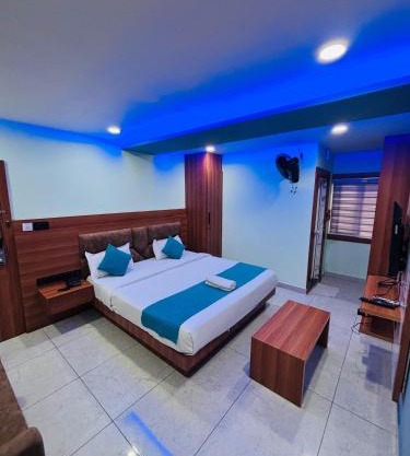 Marine Plaza Hotels
