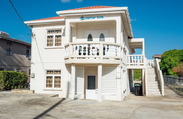 Mariner Suites