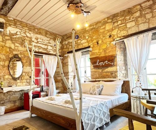 Marissa Boutique Cesme