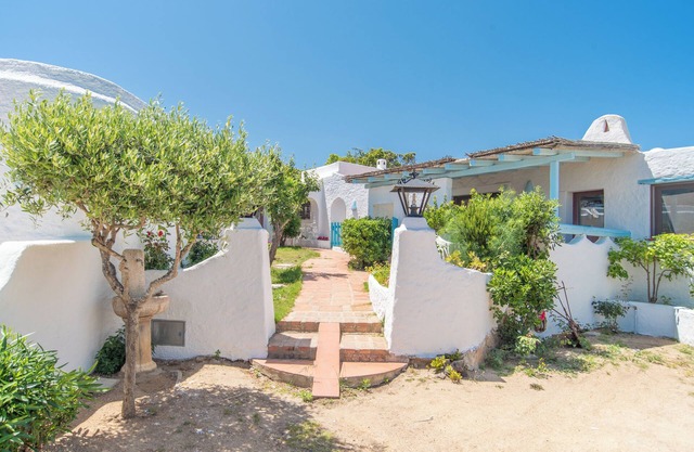 Casa de vacaciones marítima cerca de la playa con jardín y terraza