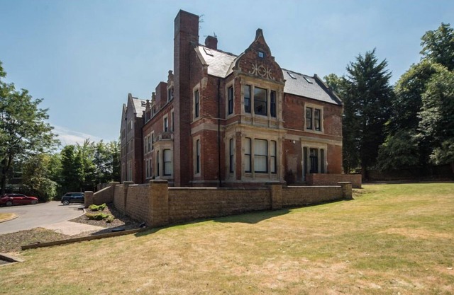 Marlborough Hall 3