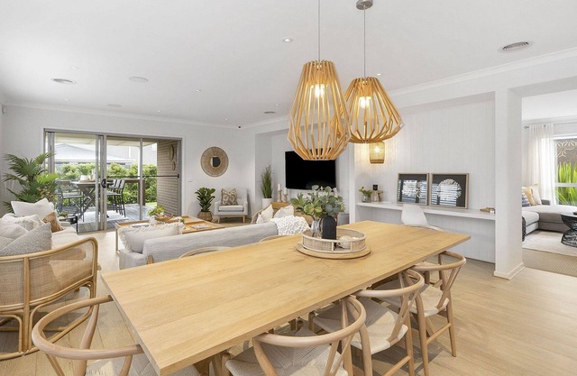 Maroubra Excellence 9